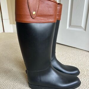 Elegant Black and Tan Women's Rain Boots. Size 8. Great condition